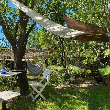 Luxury tent Yourte A La Campagnette *