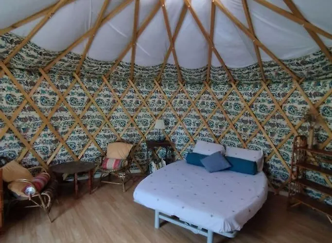 Luxury tent Yourte A La Campagnette Montpellier